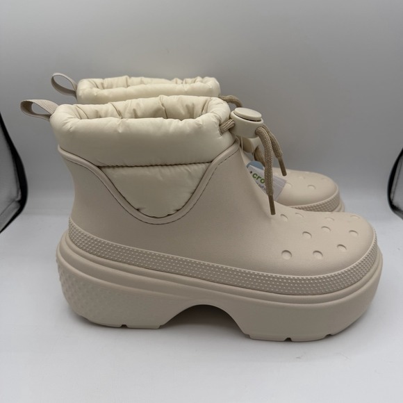 Crocs Stomp Puff Rain Boots Mens 11 Women 13 Beige Stucco Pull On 209324-160 NWT
